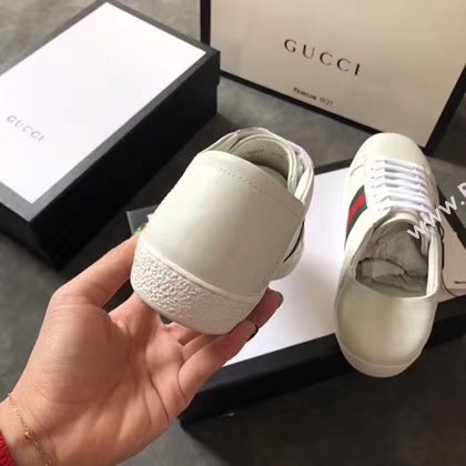 Gucci Lovers shoes GG1322H white