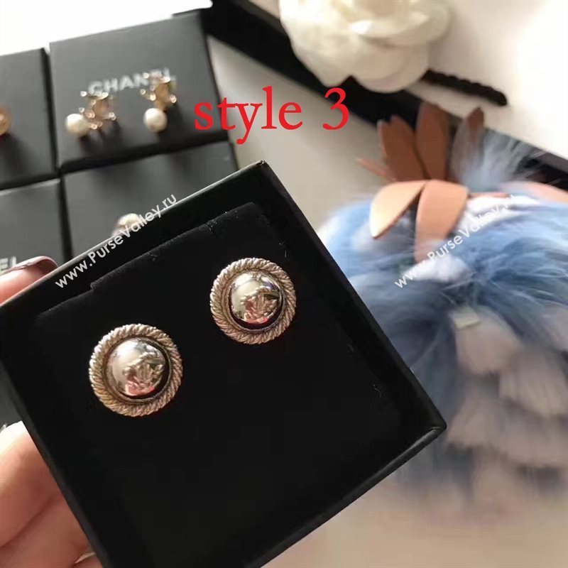 Chanel earrings 3747