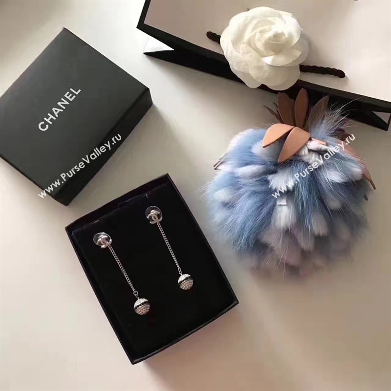 Chanel earrings 3750