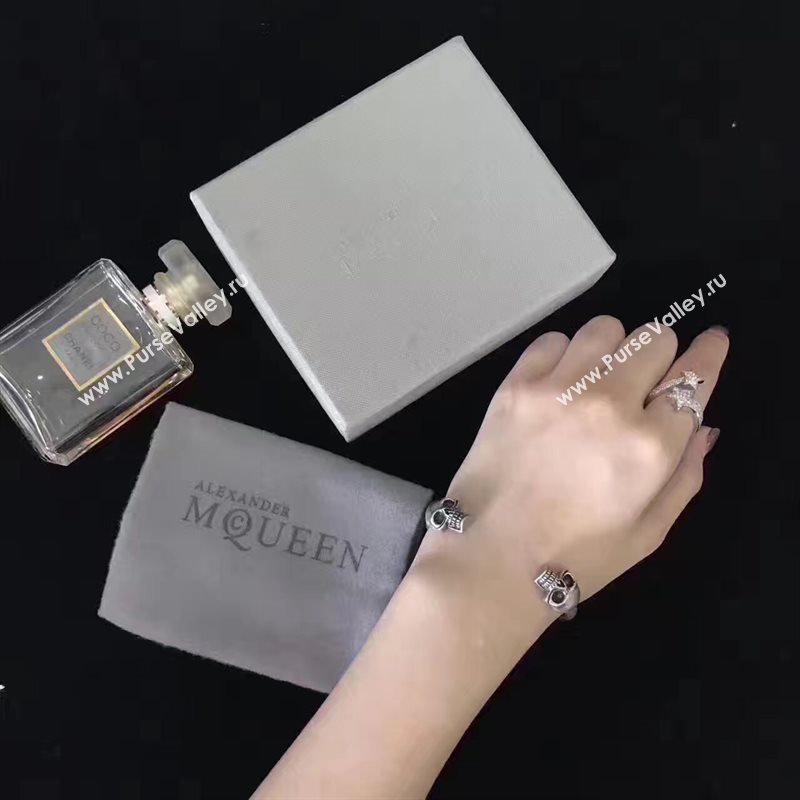 AlexanderMcqueen bracelet 3752
