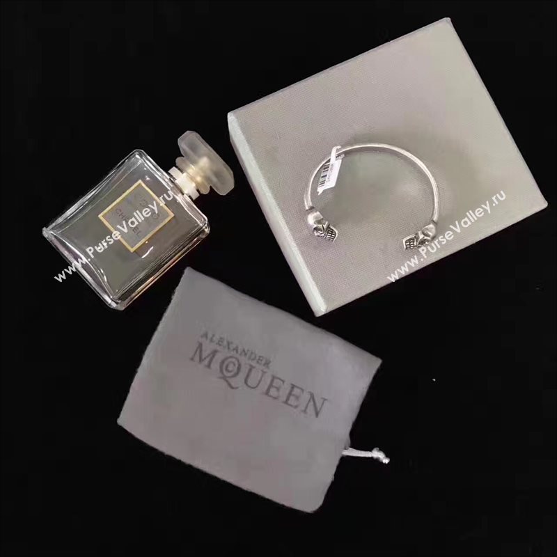 AlexanderMcqueen bracelet 3752