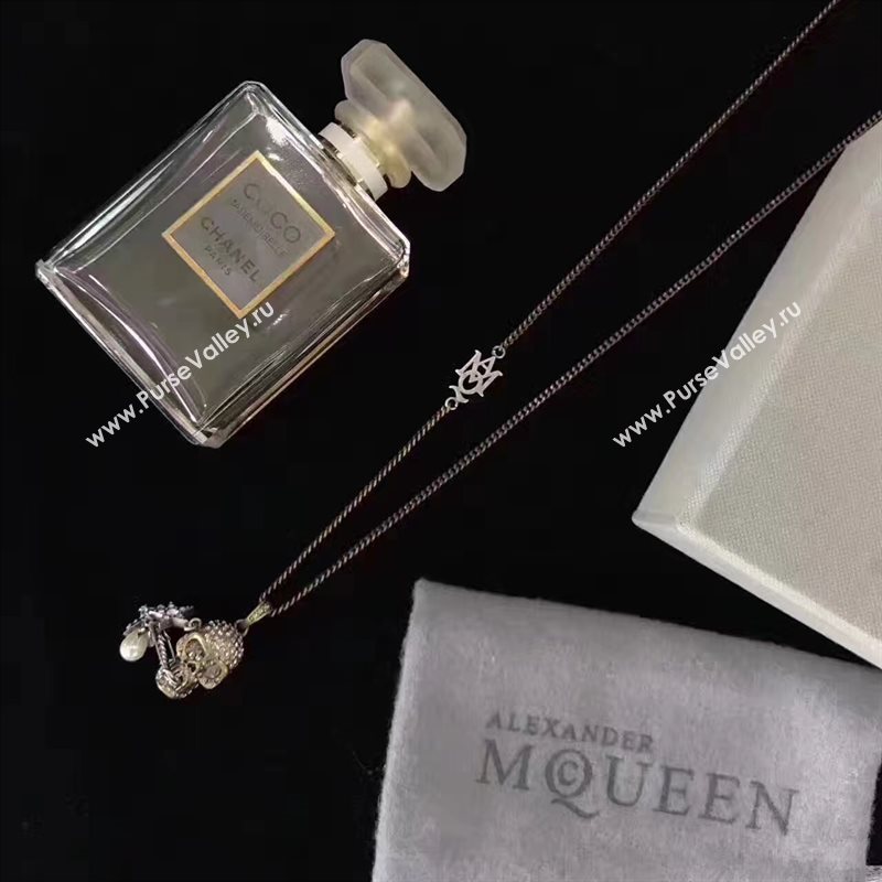 AlexanderMcqueen necklace 3754