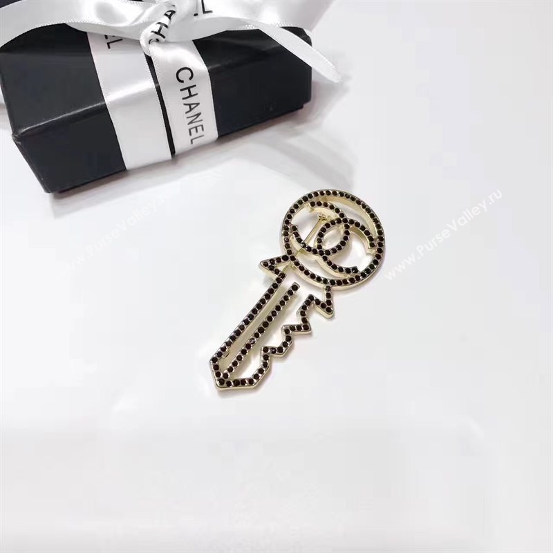 Chanel brooch 3775