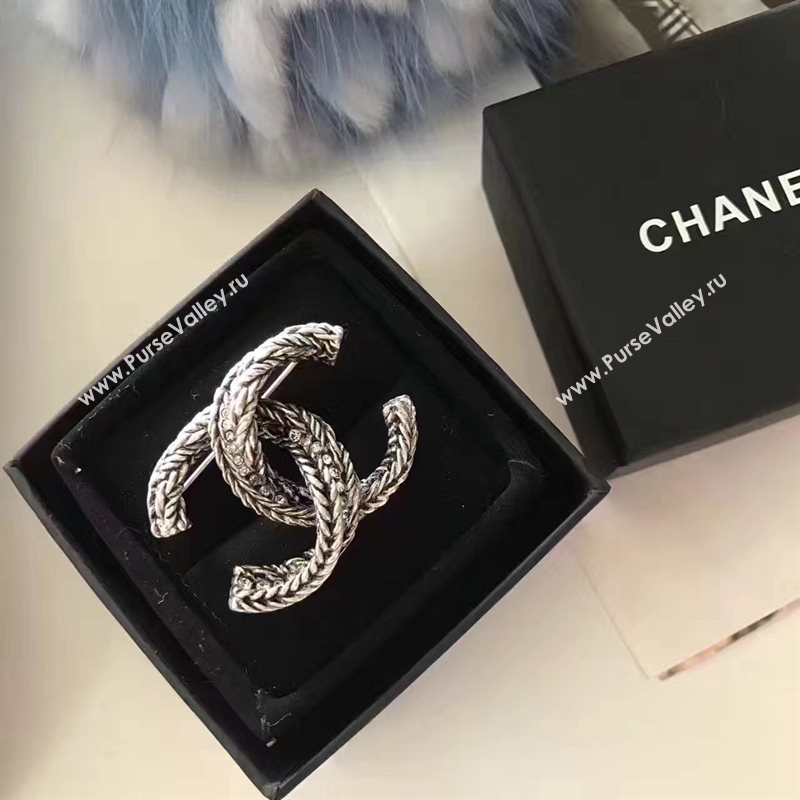 Chanel brooch 3798