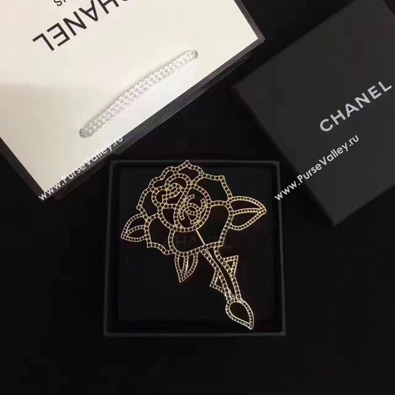 Chanel brooch 3738
