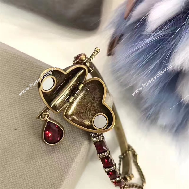 AlexanderMcqueen bracelet 3739