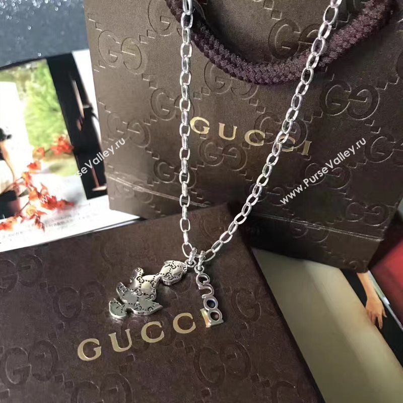 Gucci necklace 3841