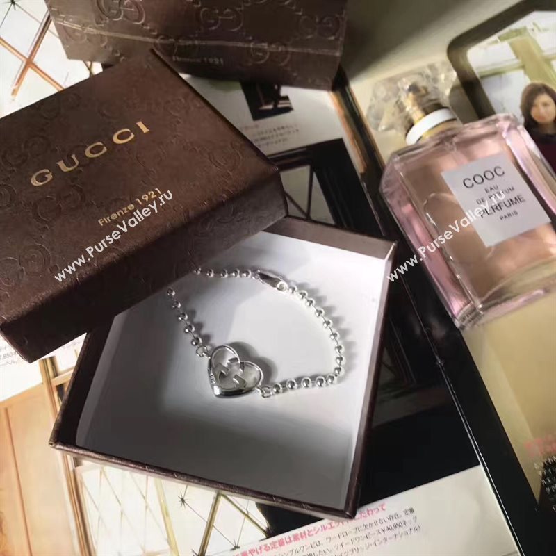 Gucci bracelet 3851