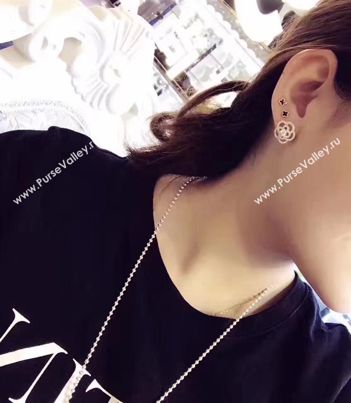 Chanel earrings 3854