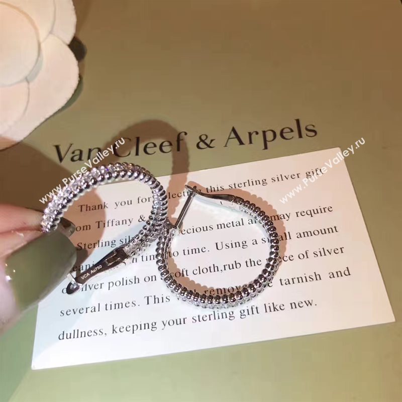 Van Cleef & Arpels vca earrings 3811