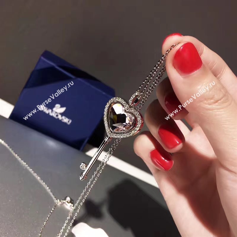 Swarovski necklace swarovski bracelet earrings swarovski suit 3814