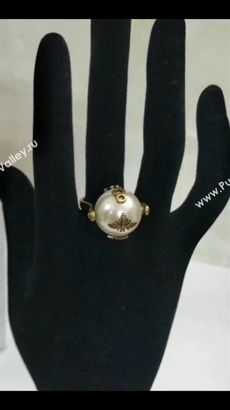Dior ring 3819