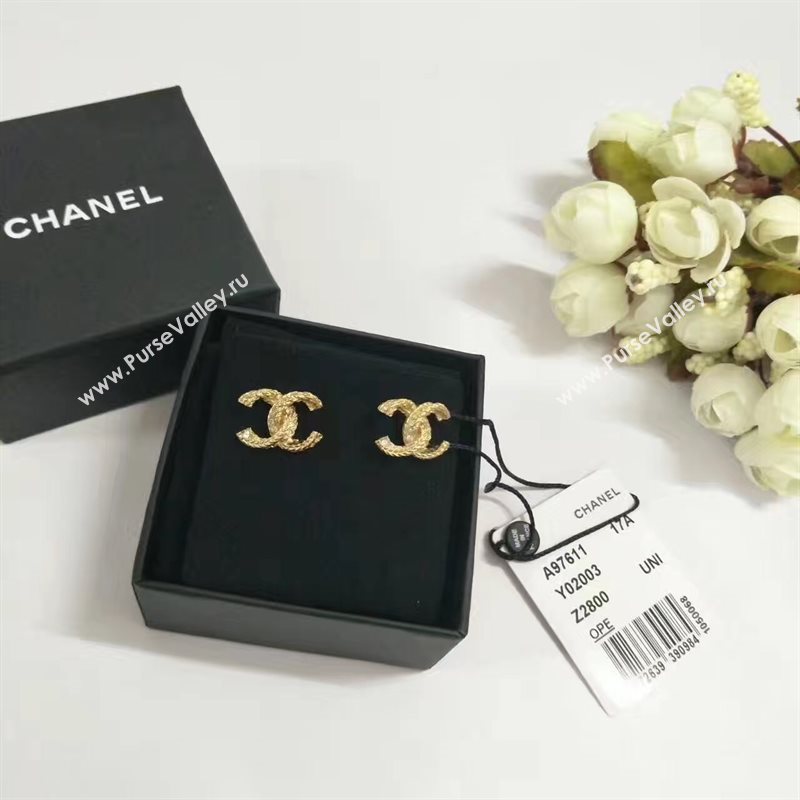 Chanel earrings 3820
