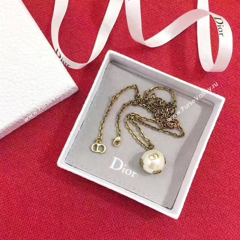 Dior necklace 3825