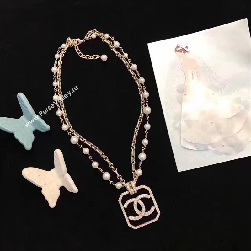 Chanel necklace 3831