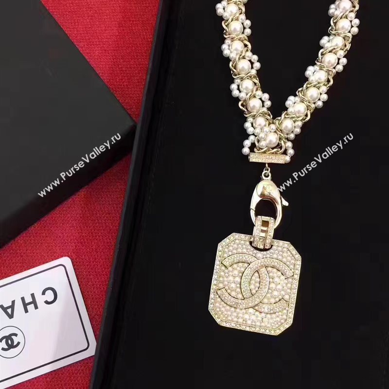 Chanel necklace 3832