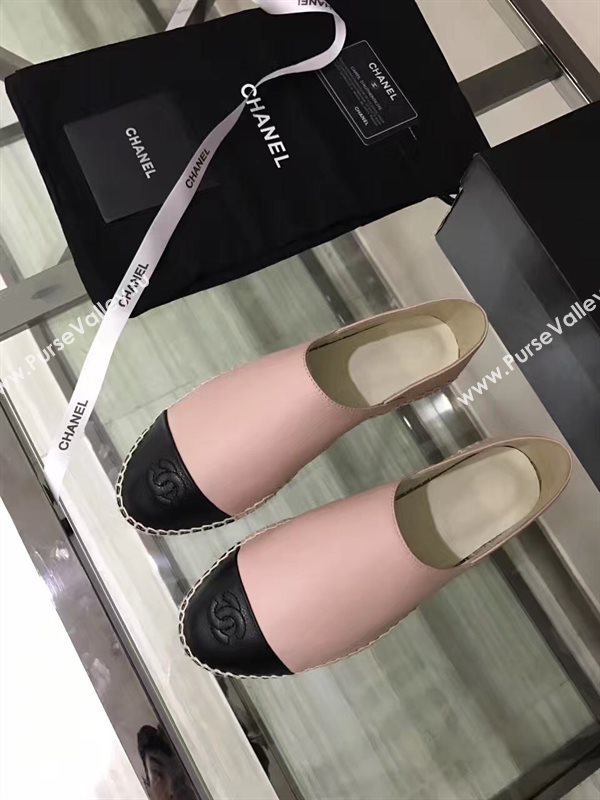 Chanel calfskin flat black pink shoes 3942
