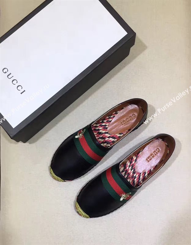 Gucci lambskin v canvas black flat shoes 3951
