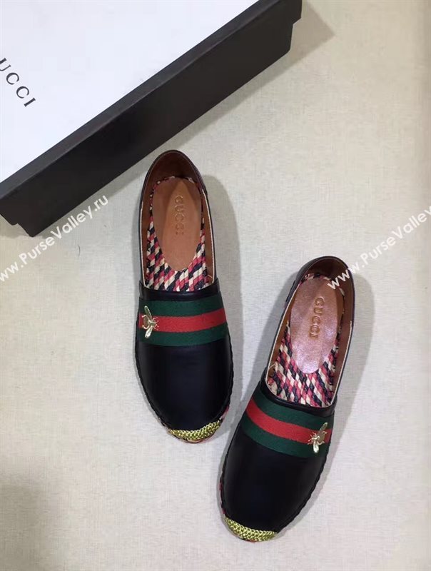 Gucci lambskin v canvas black flat shoes 3951