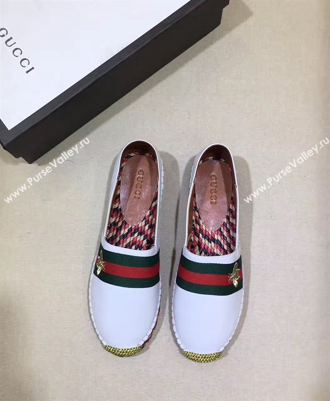 Gucci lambskin v canvas white flat shoes 3952