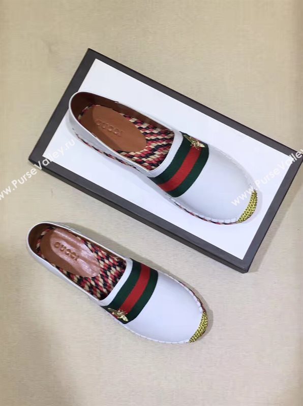 Gucci lambskin v canvas white flat shoes 3952
