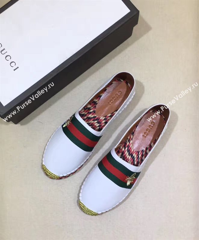 Gucci lambskin v canvas white flat shoes 3952