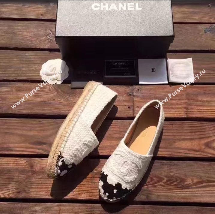 Chanel lambskin v canvas cow flat shoes 3958