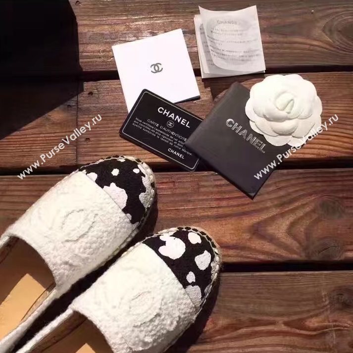 Chanel lambskin v canvas cow flat shoes 3958