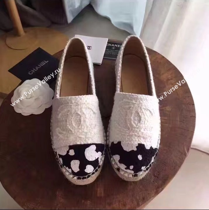 Chanel lambskin v canvas cow flat shoes 3958