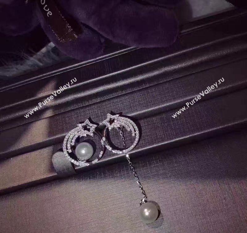 Chanel earrings 3908