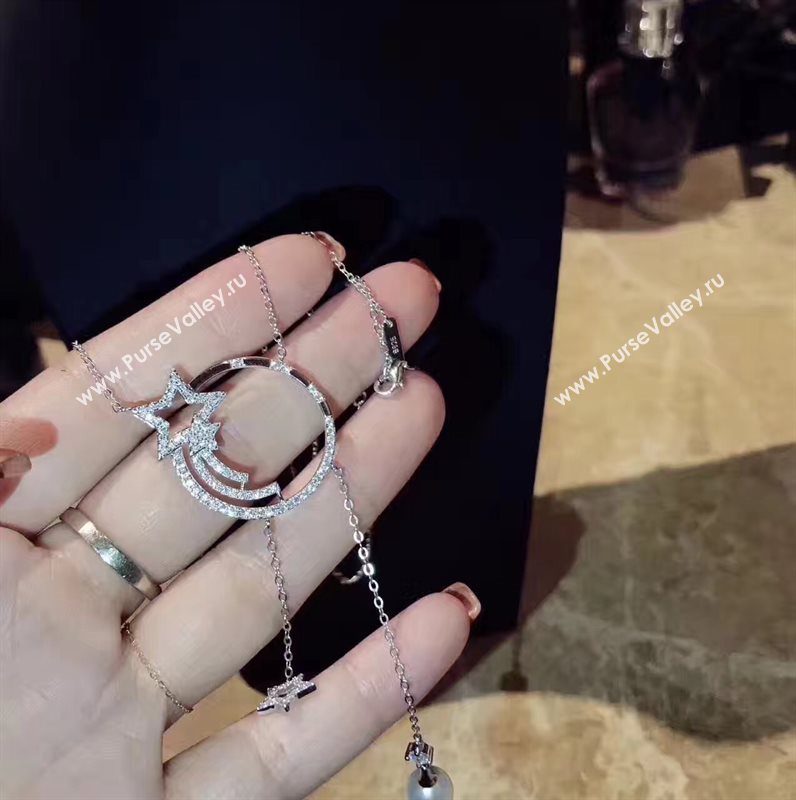 Chanel necklace 3909