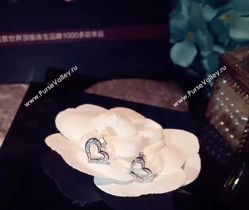 Piaget earrings 3915