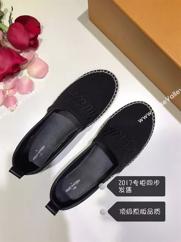 LOUIS VUITTON LV black flat shoes 3936
