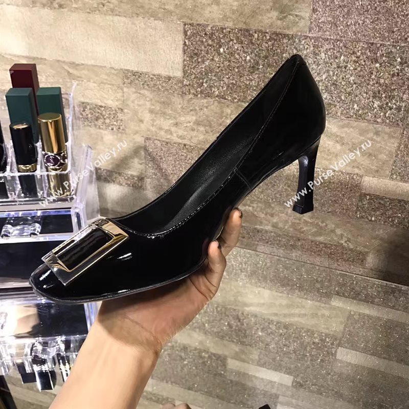 Roger Vivier RV black heels shoes 4240