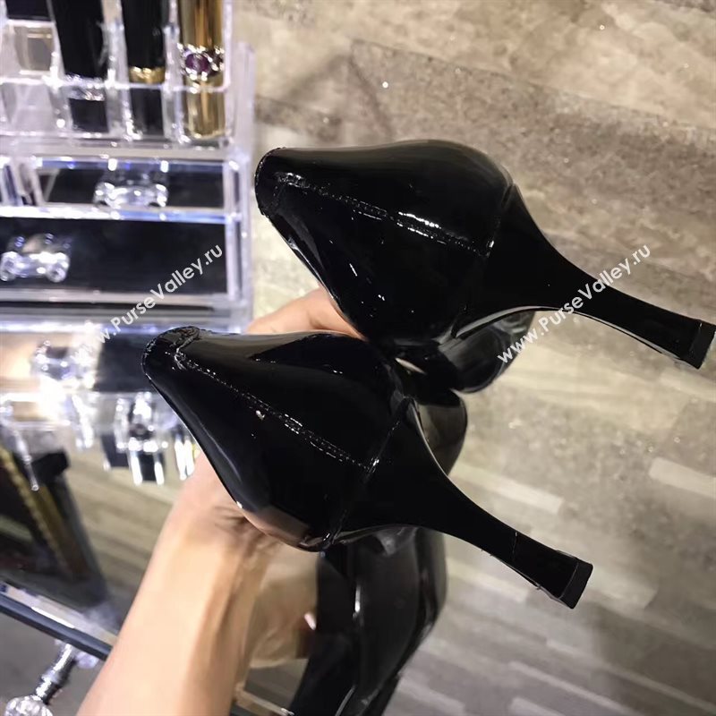 Roger Vivier RV black heels shoes 4240