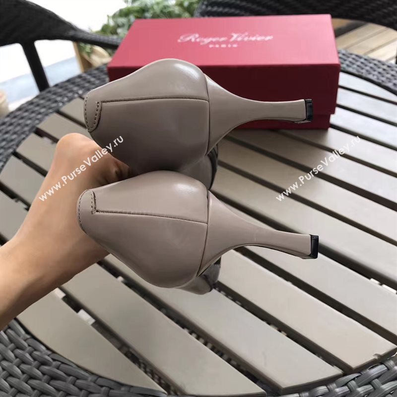 Roger Vivier RV gray heels shoes 4242