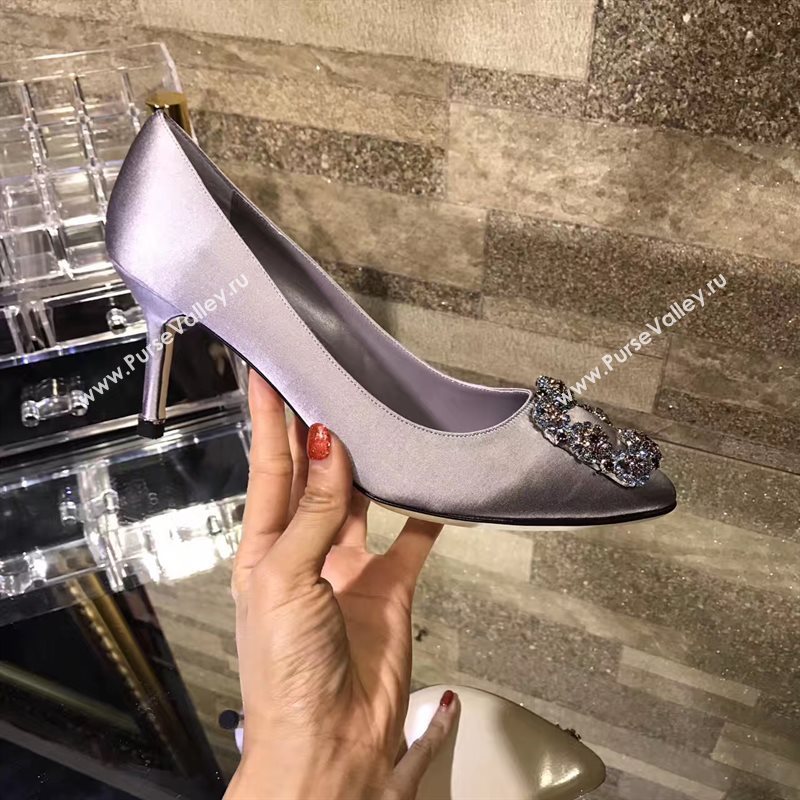 Manolo Blahnik MB cream heels shoes 4246