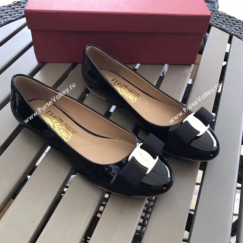 Ferragamo paint flats black shoes 4230