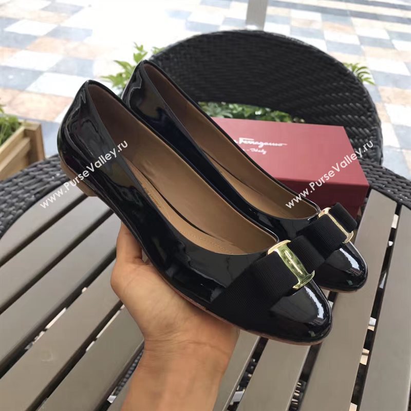 Ferragamo paint flats black shoes 4230