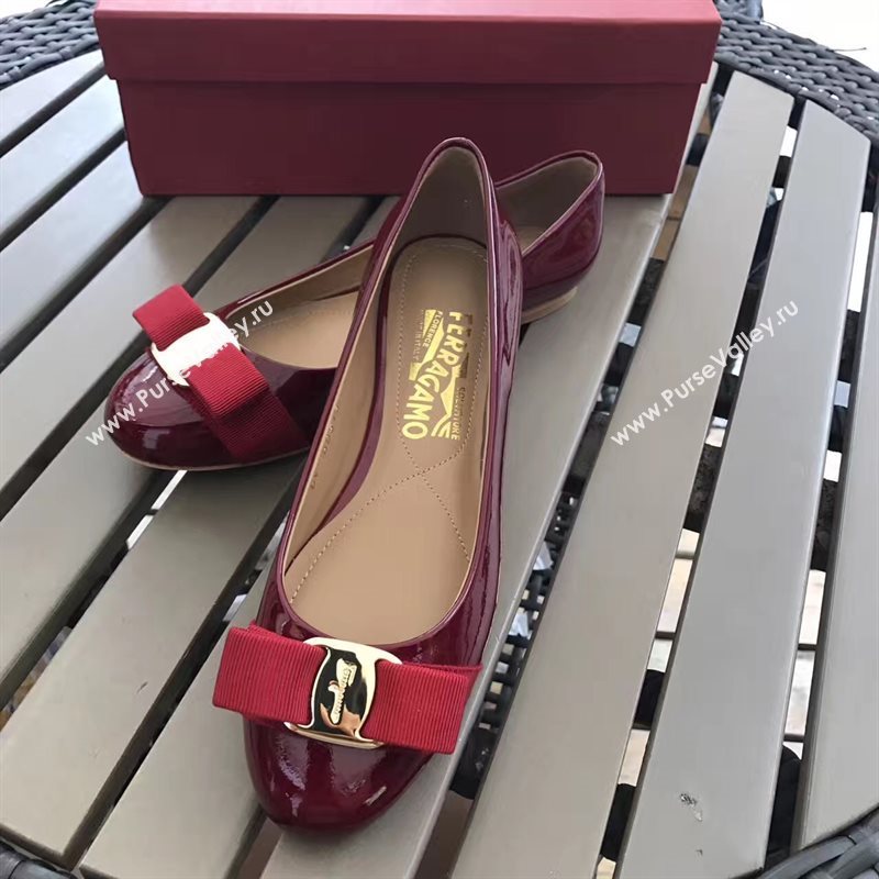 Ferragamo paint flats wine shoes 4231