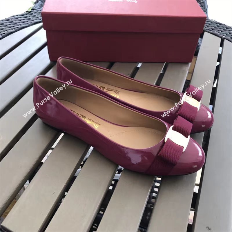 Ferragamo wine flats paint shoes 4232