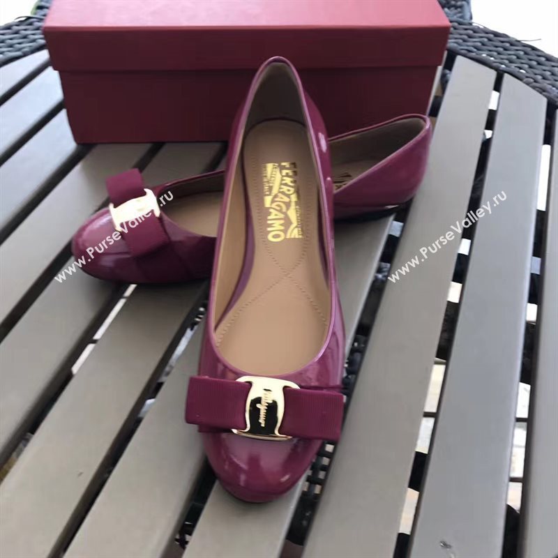 Ferragamo wine flats paint shoes 4232