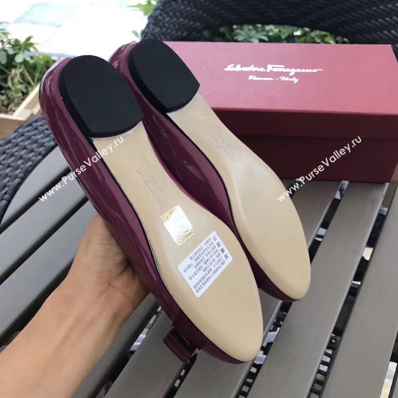 Ferragamo wine flats paint shoes 4232