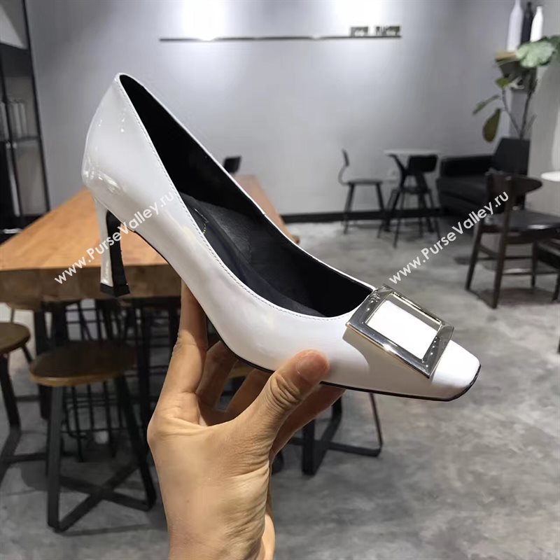 Roger Vivier RV white heels shoes 4236