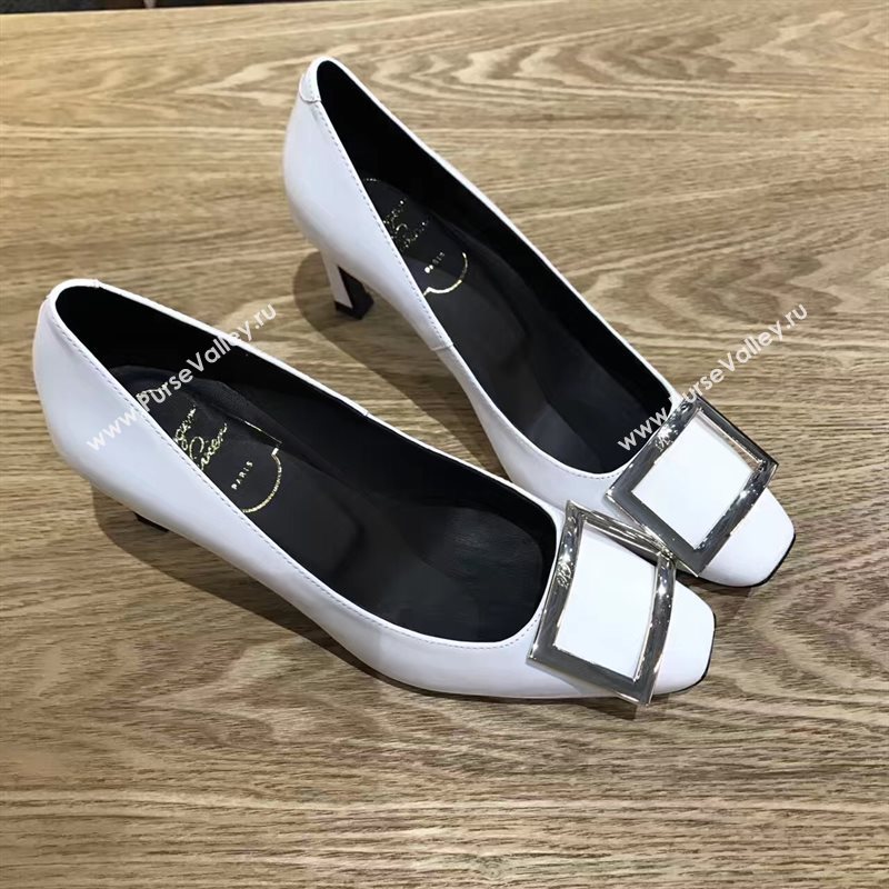 Roger Vivier RV white heels shoes 4236