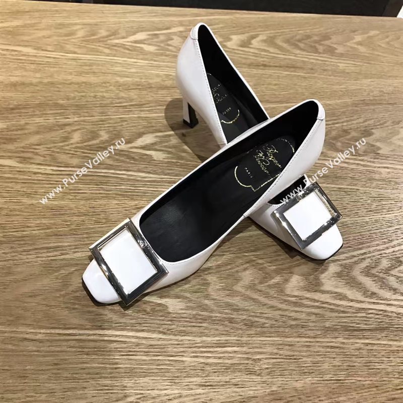 Roger Vivier RV white heels shoes 4236