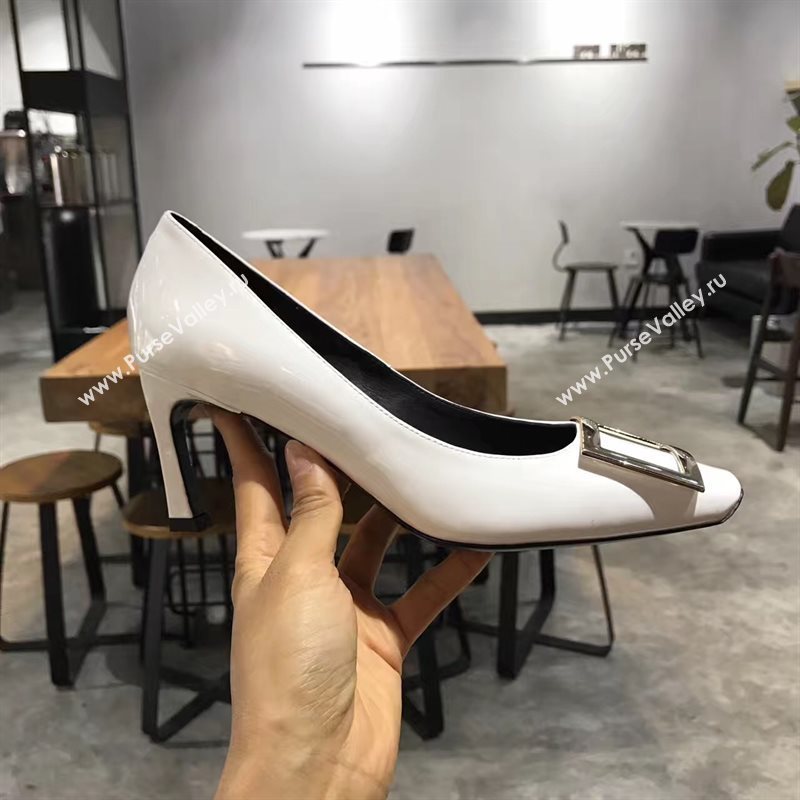 Roger Vivier RV white heels shoes 4236