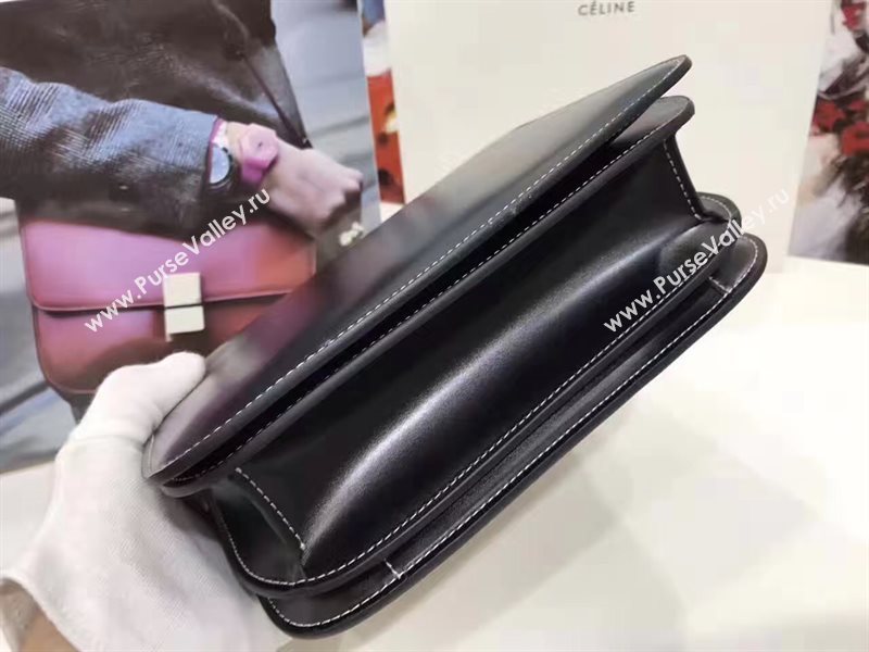 Celine black v white box classic bag 4656