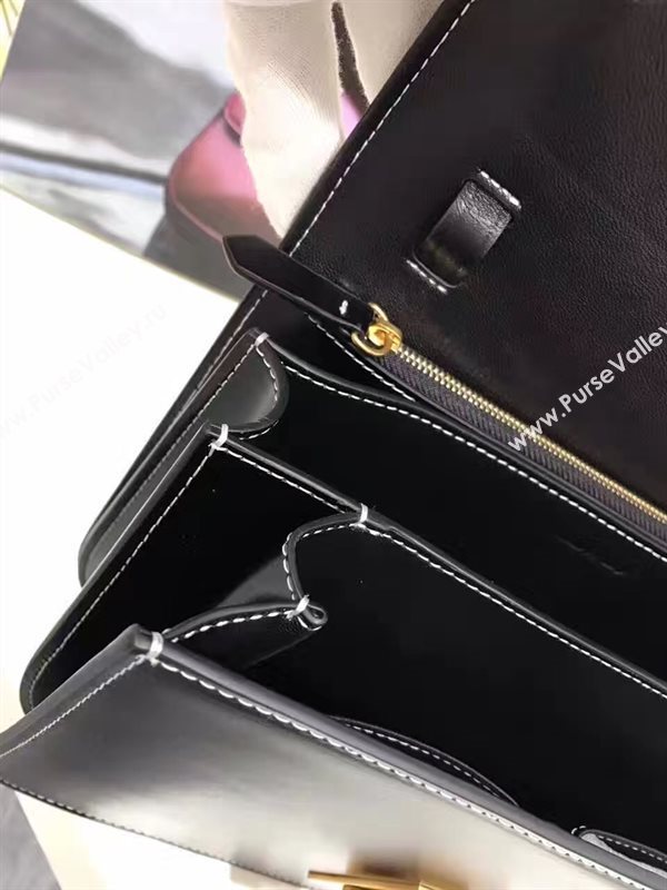 Celine black v white box classic bag 4656