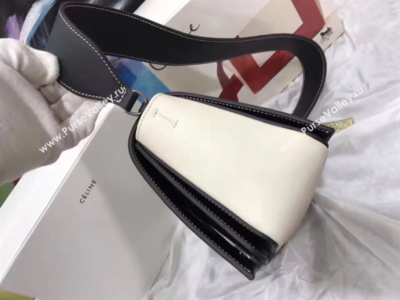 Celine black v Frame cream bag 4674